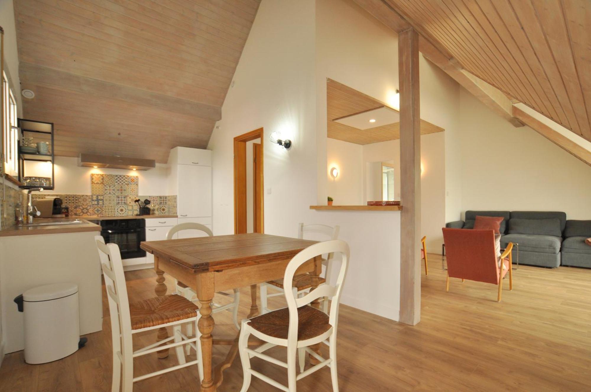 شقة L'Hirondelle - Charming Flat - بلوتْجْزا المظهر الخارجي الصورة