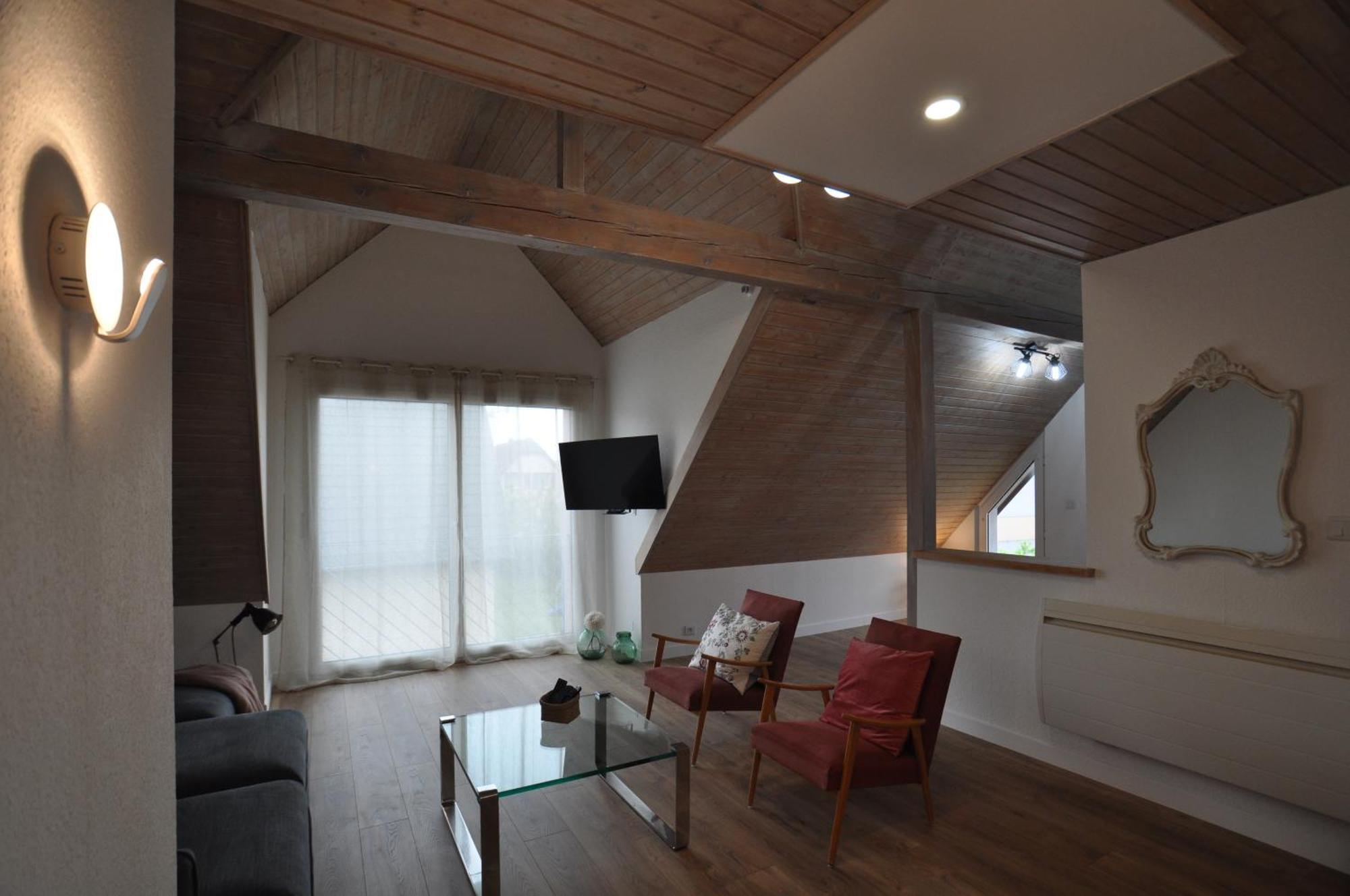 شقة L'Hirondelle - Charming Flat - بلوتْجْزا المظهر الخارجي الصورة